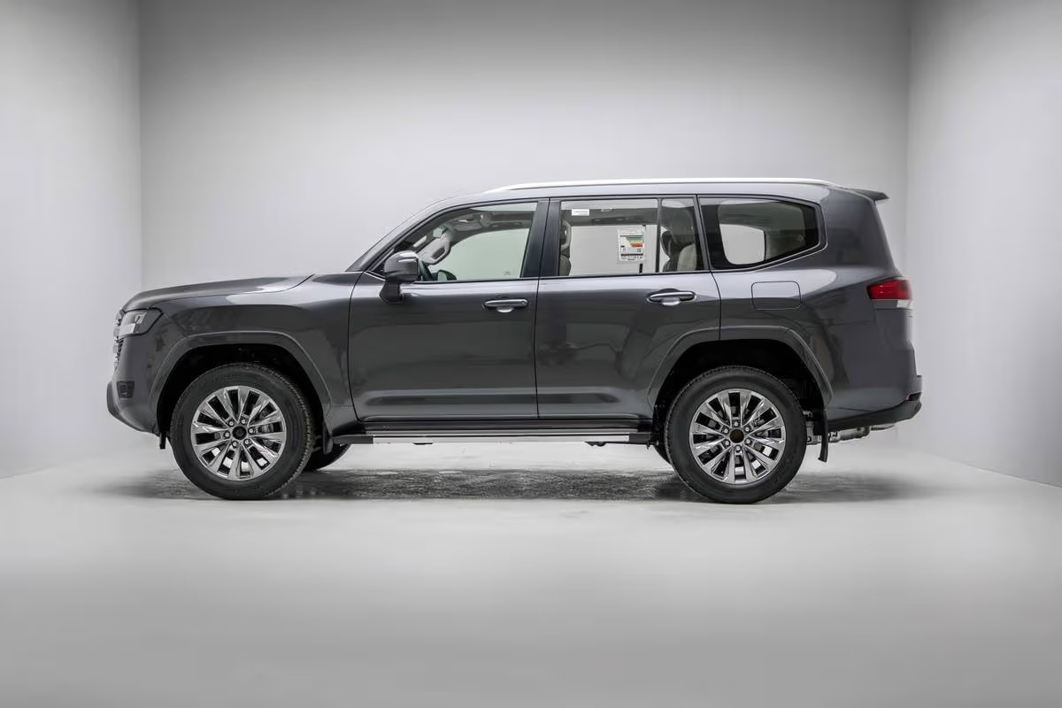 GXR LAND CRUISER 2025